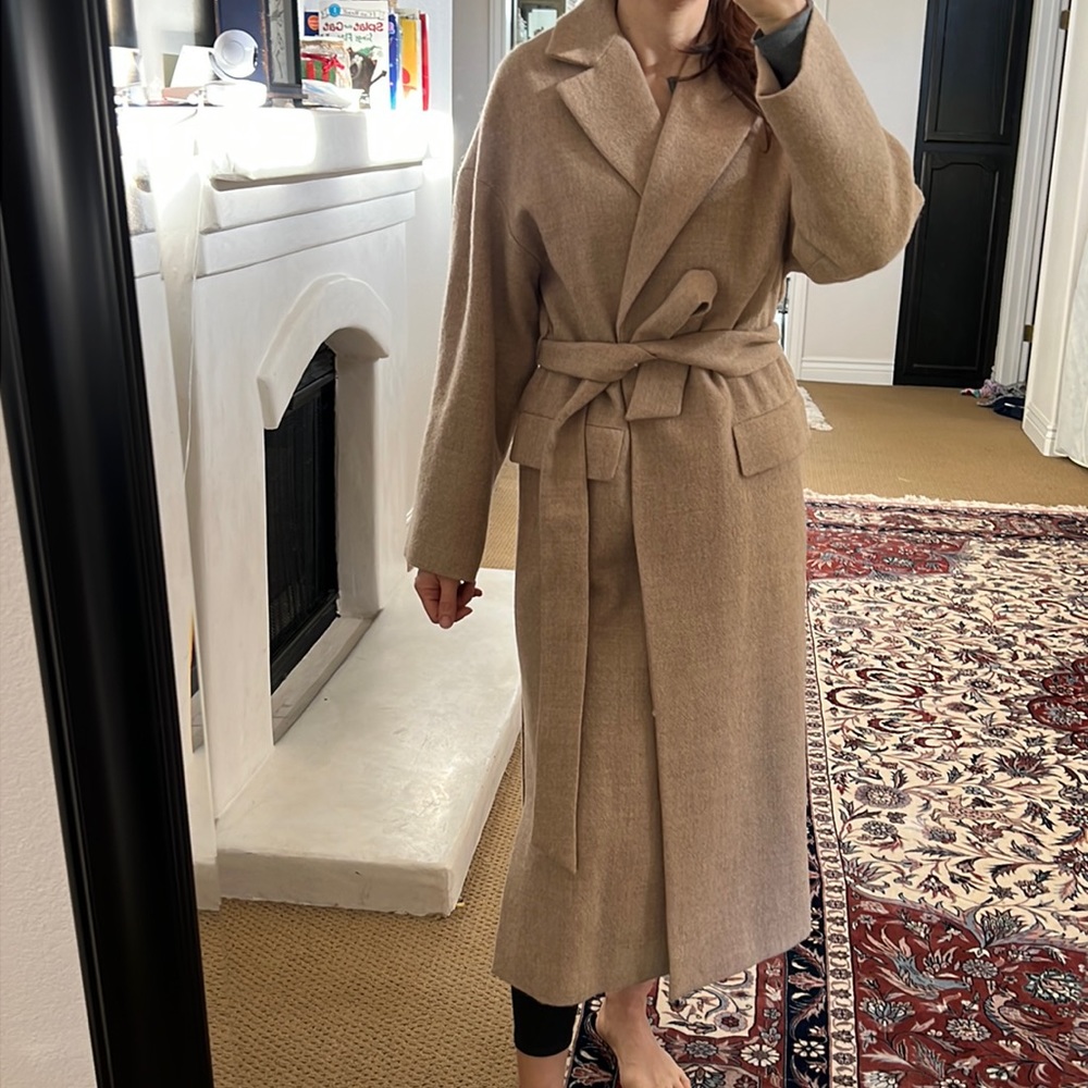 Gorgeous Zara wool coat, brand new camel wrap coat